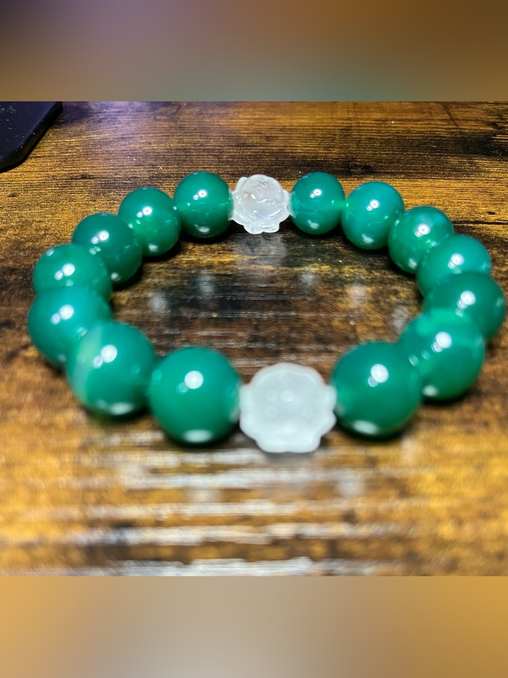 14mm Green Jade Bracelet with Clear Quartz Lotus Flowers - Picture 5 of 7